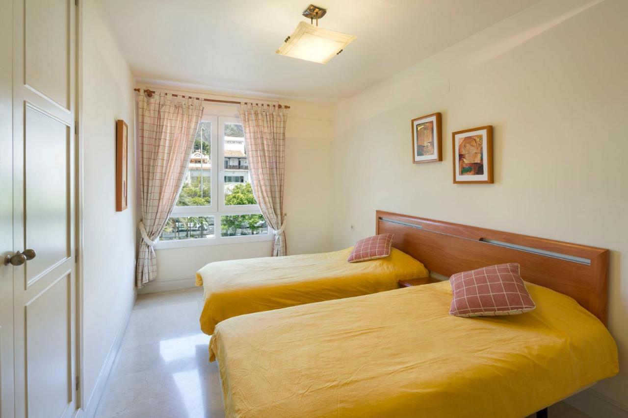 3016 Canas Beach, First Line Golden Mile * Marbella